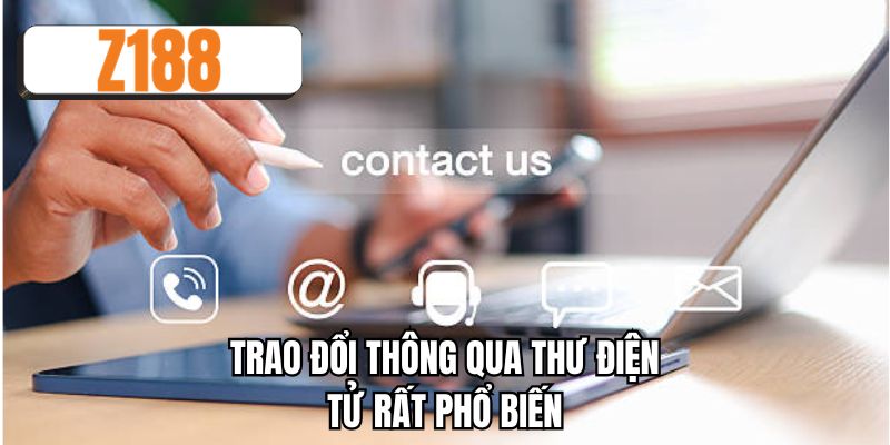 Trao đổi thông qua thư điện tử rất phổ biến